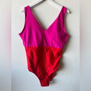 Summersalt Swimsuit Womens Size 20 Red Pink Colorblock One Piece